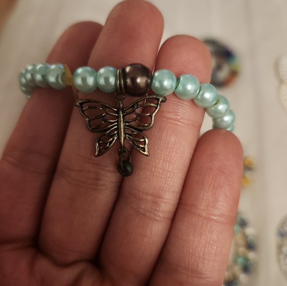 Mixed Bracelets - Picture 10 of 12